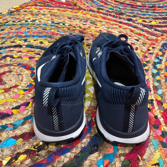 Nike Free Train Versatility Trainers Navy Shoes main image 5